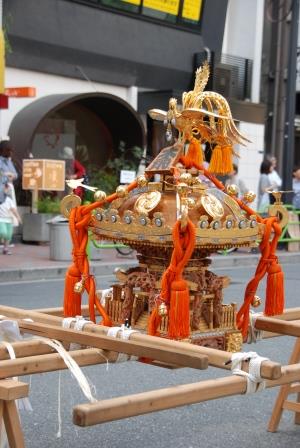 鉄砲洲稲荷例大祭