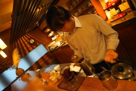 ドリップ実演　マスター